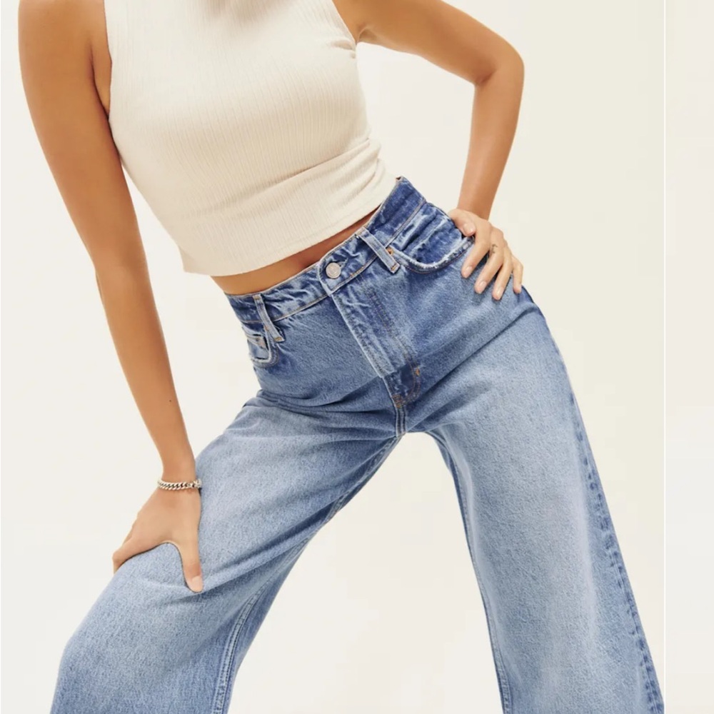 Reformation Wilder High Rise Cropped Jeans - Picture 3 of 11
